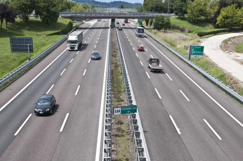 Autostrade in Italia: tutto ciò che occorre da sapere