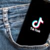 Elezioni politiche del 25 settembre: i politici sbarcano su TikTok per avvicinarsi ai giovani elettori